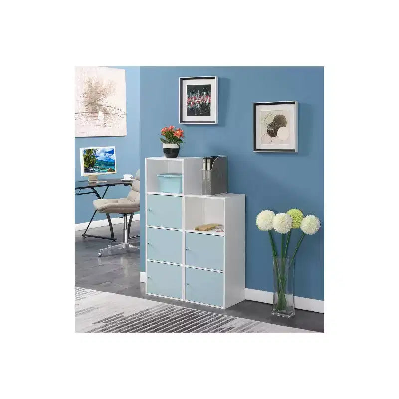 Armoire utilitaire en plastique avec 3 portes et 2 étagères, 45"H x 90"L