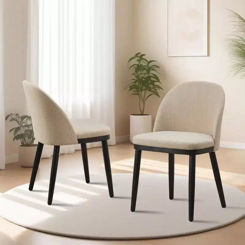 Lot de 2 chaises de salle à manger en tissu beige avec pieds en bois – Assise profonde et support dorsal